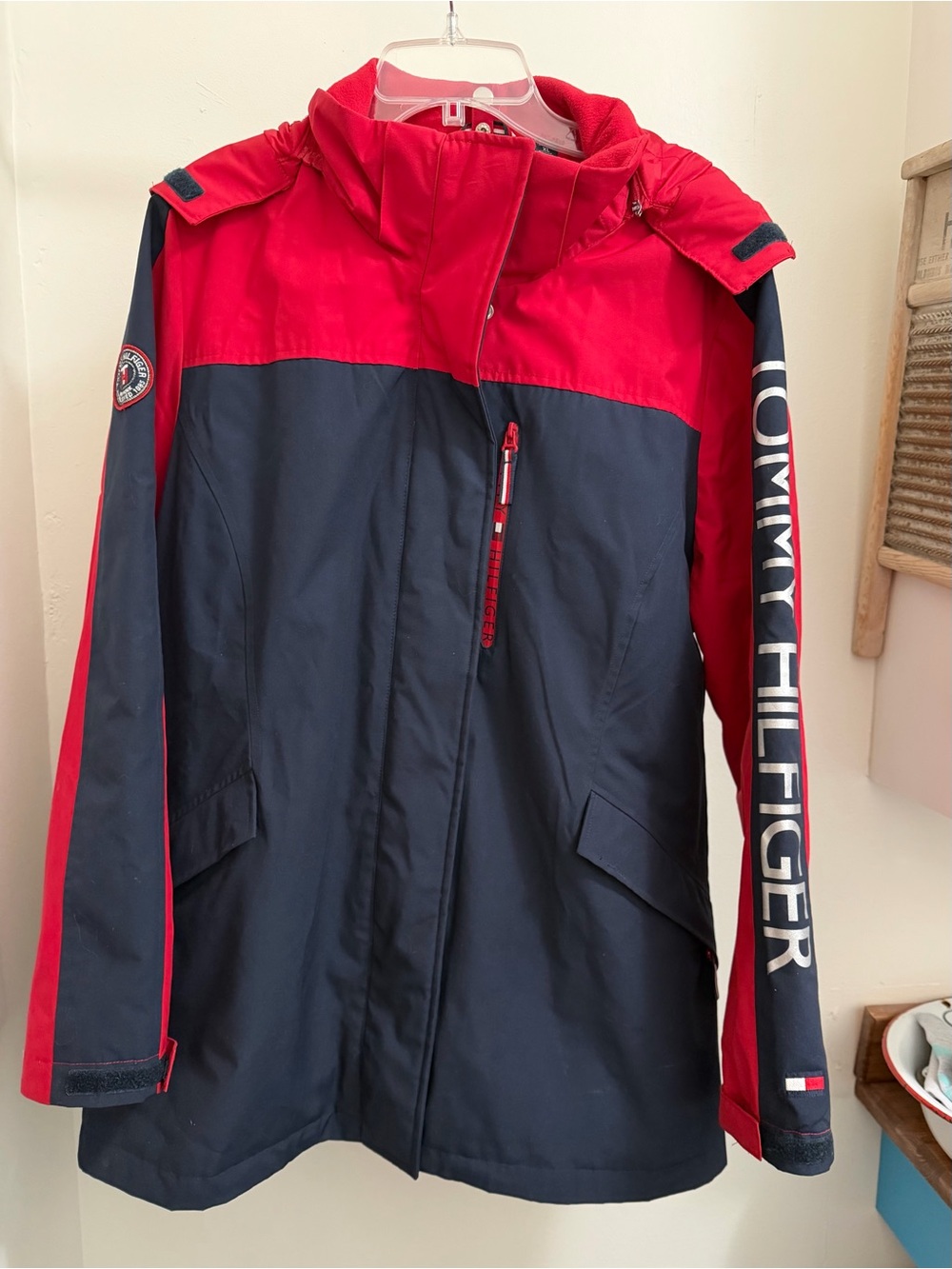 Tommy Hilfiger Red & Navy Ski Hooded Jacket - Picture 2 of 8
